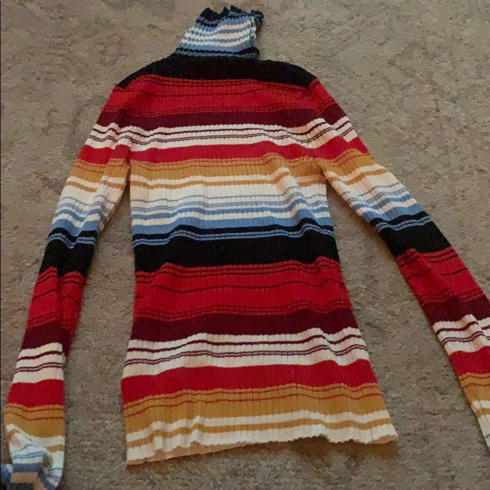 Rainbow turtle neck!